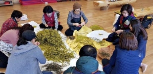 대관령치유의숲, 지역 특산물을 활용한 약선차 만들기