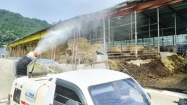 폭염에 축사도 비상