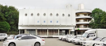 ‘39억 리모델링’ 광주시민회관 방치
