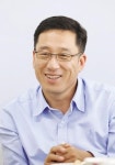 ‘농업인의 날’ 철탑산업훈장 받는 강용 학사농장 대표