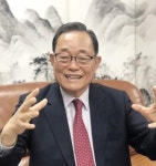 “음악과 詩 어우러진 행사로 아름다운 첫 걸음”