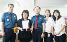 영암경찰서, 우수 아동안전지킴이집 감사패 전달