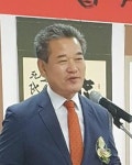 광주시립 산수도서관 서예교실 ‘서사모’ 유재영 회장