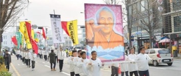 故 오종렬 진보연대 의장, 망월묘역에 영면