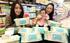 홈플러스, ‘베이비 물티슈’ 출시