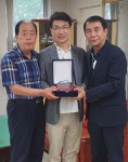 이정철 북구의원, 연제 대주피오레 입주민 감사패
