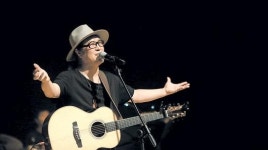 ‘김원중의 달거리’…다시 생명과 평화를 노래하다