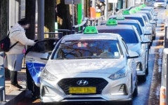 ‘억’ 소리 나는 광주 개인택시 면허