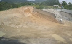 “웃돈 줘도 못 산다”…골재 품귀에 건설 대란 현실화