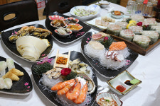 여수 맛집 어부사시사, 제철 해산물들로 퓨전요리 제공