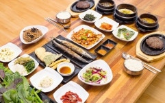 경주 한정식 맛집 늘봄 떡갈비와 쌈밥 등 다채로운 한정식 메뉴 선보여