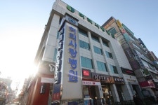 허리디스크로 착각하기 쉬운 척추관협착증
