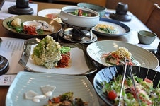 강동구 천호동, 상일동 일대 맛집 숟가락반상 마실, 여름철 건강음식 선보여