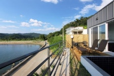 남해펜션 M129펜션, 스파와 수영장 갖춘 풀빌라 제공
