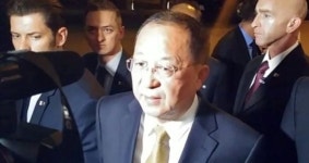 트럼프, 고강도 대북제재 발표…北거래 은행·기업·개인 제재