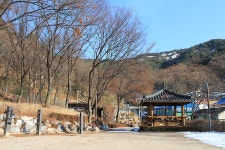 [공감신문 木요일休] 개미마을-추위는 시간도 멈추게 하고