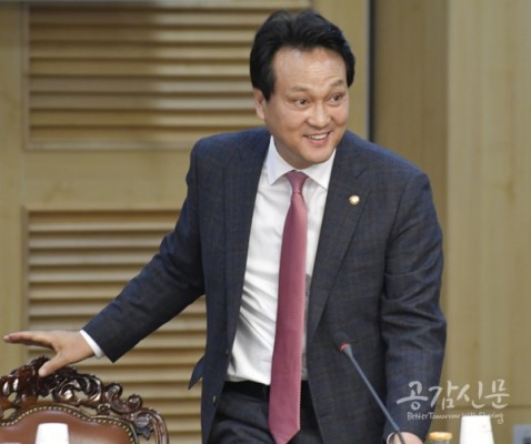 [공감신문 생생국회] 안민석 의원, '국·공립대학과 지역균형발전 포럼' 주최 | 포토뉴스