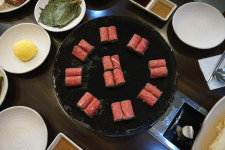 파주 운정 맛집 삼고집, 고기말이 및 마약육전 등 다양한 메뉴 판매