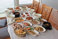 통영맛집여행, 루지타고 따뜻한 봄따라서…