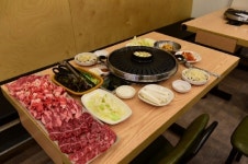 수유역 맛집 일번지정육식당, 소고기·돼지고기 부위별로 푸짐하게 즐길 수 있어