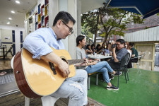 일공일이하우스남산게스트하우스 | [공감신문 라메드] 남산게스트하우스 바비큐 파티를 찾다