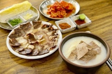 추운 겨울 생각나는 진한 국물 맛, 안성 맛집 소우재 명품 설렁탕과 육개장 제공