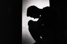 과도한 스트레스가 원인인 조현병·우울증, 초기증상과 극복방법