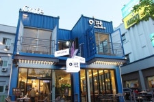 봉명동카페 수제햄버거•수제디저트가 커플들에게 인기인 이유