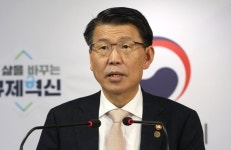 은성수 금융위원장 현재 1조원인 기업구조혁신펀드, 내년 2조원으로 확대할 것