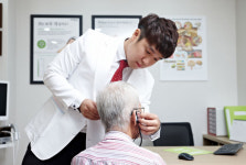 포낙보청기 신도림센터, 마블시리즈 보청기와 Roger 시연 행사 열어