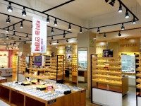 안경공장 의왕아이데코, 정밀 검안 장비와 다양한 제품 갖춰