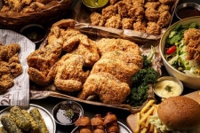텍사스두마리치킨 연동점 오픈, 다양한 연말 이벤트 전개...제주 연말모임 장소 100평대 대형매장