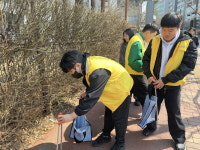 홀트강동복지관 주간보호센터, 플로깅·업사이클링 나눔 활동 진행