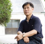 장석주의 詩와 詩人을 찾아서 - 윤희상 <장닭>