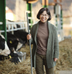 [6차산업의 기수들] 동물과 사람이 행복한 호수목장 안일윤 대표 | 소처럼 우직한 고집으로 만든 ‘영주 요거트’ 