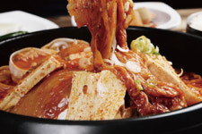 덕후의 취향 (36) 김치찌개 | 내 맘대로 고른 김치찌개 맛집 best 4