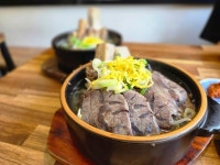 뜨거운 국물에 축적된 시간, 서울 4대 갈비탕 맛집 / 변하지 않는 기준을 말하다