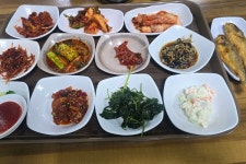 거지맵서 유명한 서울 4대 가성비 맛집 / 칼국수 4천원, 12첩 반상이 5천원인 곳