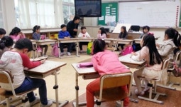 전교생이 연극배우!...제주신산초, 연극수업 개설