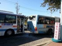 제주 아라동 버스 3대 연쇄 추돌...승객 33명 부상