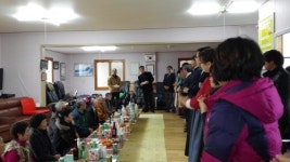 법호촌마을회 신년하례회개최...마을 어르신에 합동 배례