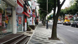 콩자갈 포장 신제주 신광로, 제주석-화강석 판석 대체 정비