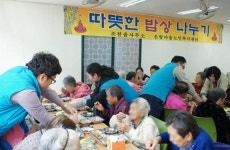제주병무청, 은빛마을 노인복지센터서 봉사활동
