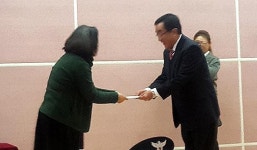 유진재활센터, 제주영송학교에 장학금 전달