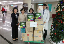 동홍동 5통 부녀회, 서귀포의료원에 위문품 전달