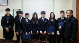 동제주종합사회복지관, 지역학생에  장학금 전달