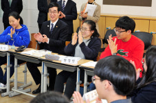 이준식 부총리, 제주 남원중 자유학기제 운영상황 점검