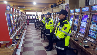 경찰, 불법 환전행위 대형 게임장 60대 업주 입건