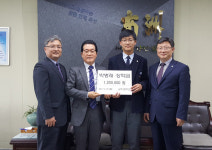 제일안경원 박병래 대표, 30여년간 남주고에 장학금 지원