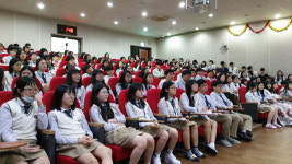 제주외고, 주한미국대사관 총영사 특강...글로벌 리더의 조건은?